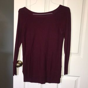 maroon sweater